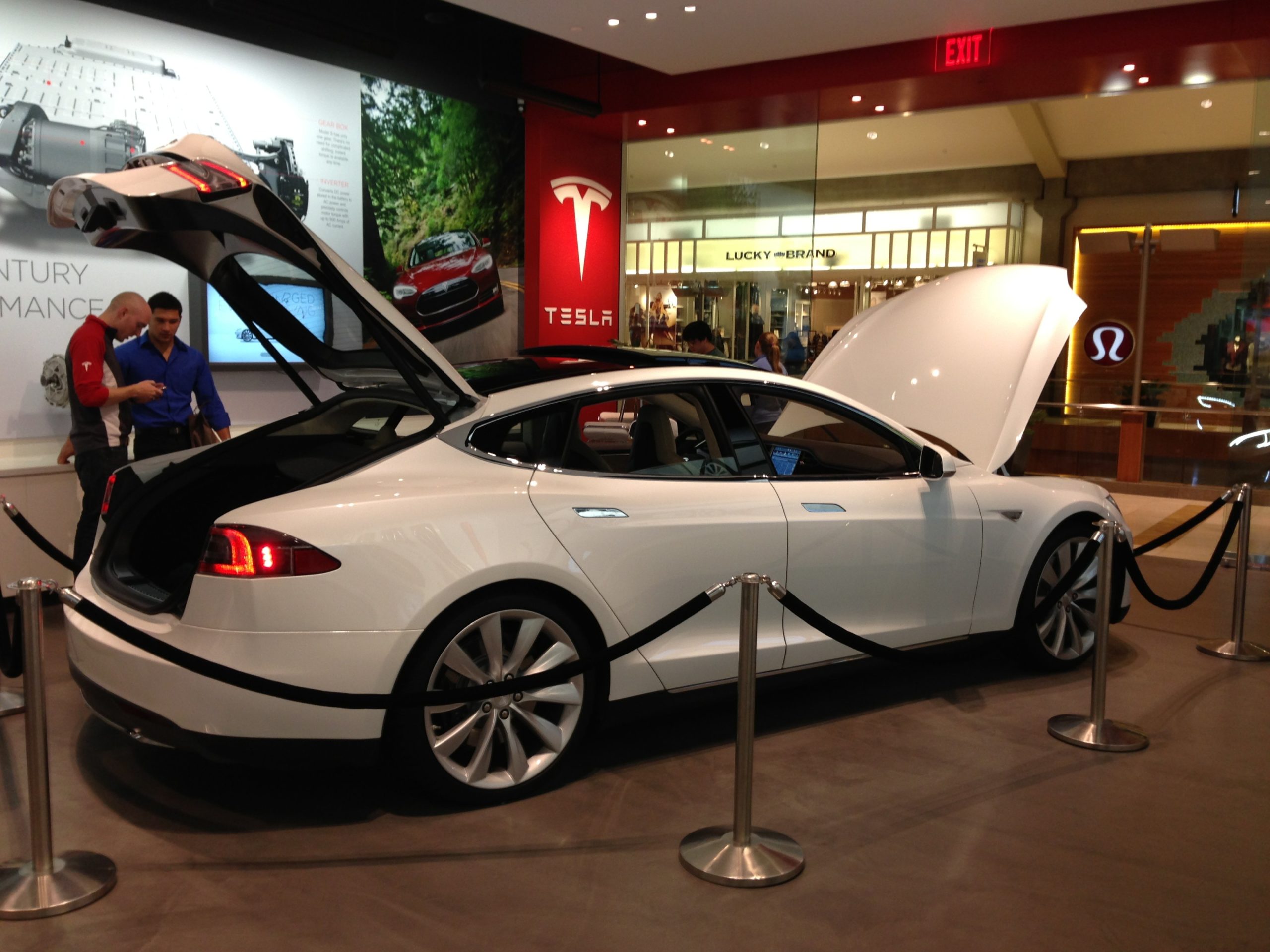 Tesla Model S