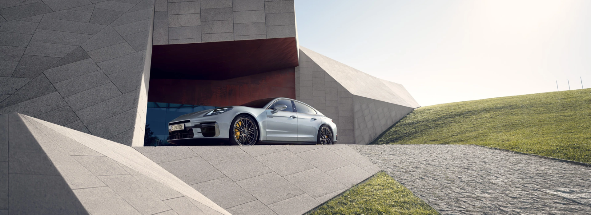panamera-turbo-s-e-hybrid
